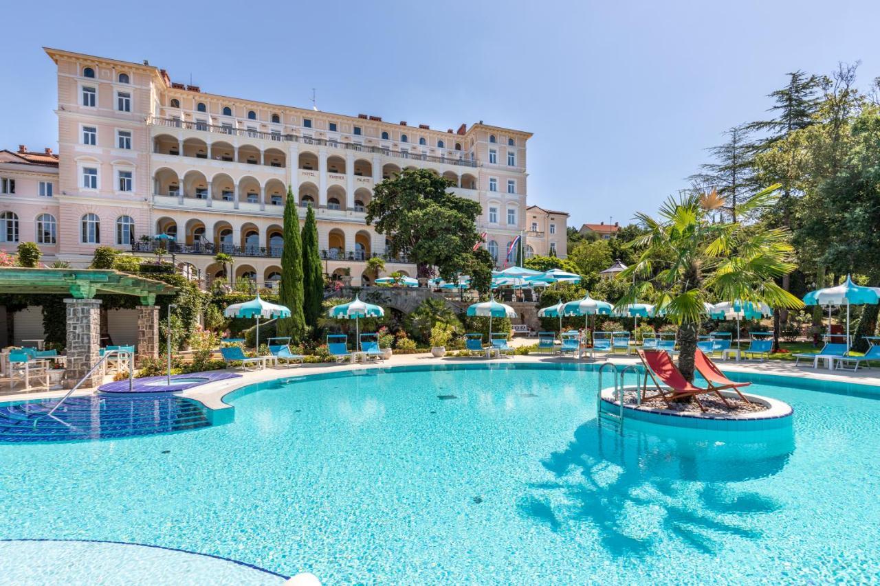 Hotel Kvarner Palace ซริกเวนิซา ภายนอก รูปภาพ
