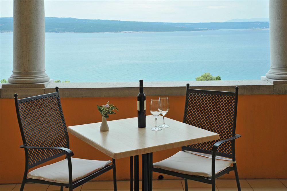 Hotel Kvarner Palace ซริกเวนิซา ภายนอก รูปภาพ