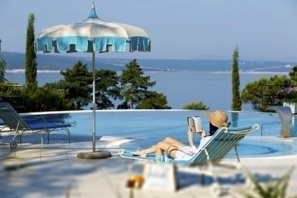 Hotel Kvarner Palace ซริกเวนิซา ภายนอก รูปภาพ